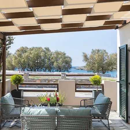 Syra Bay Holiday home *