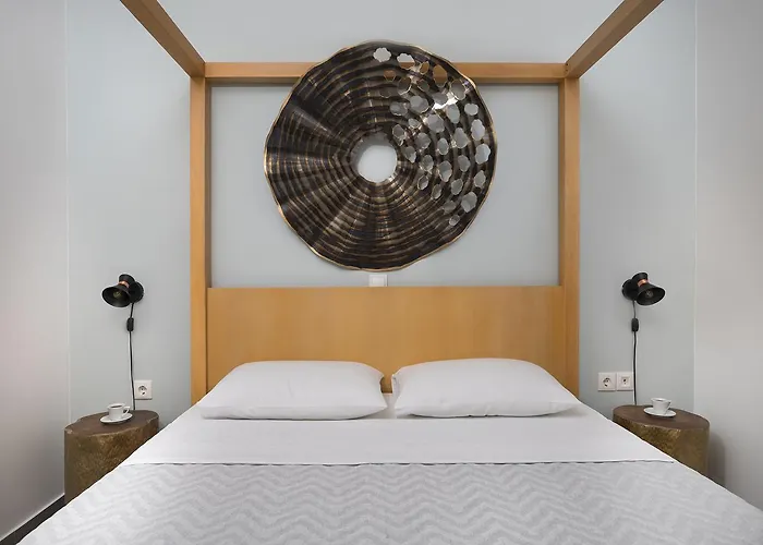 Syra Bay Mégas Yialós-Nítes